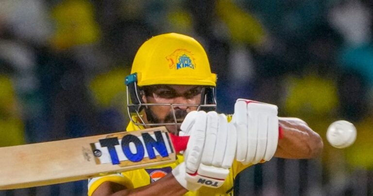 IPL 2025: अब जागेगी ‘बैड बॉय’ की किस्मत? धोनी मेहरबान हुए तो वापसी पक्की है, ऋतुराज आईपीएल से बाहर